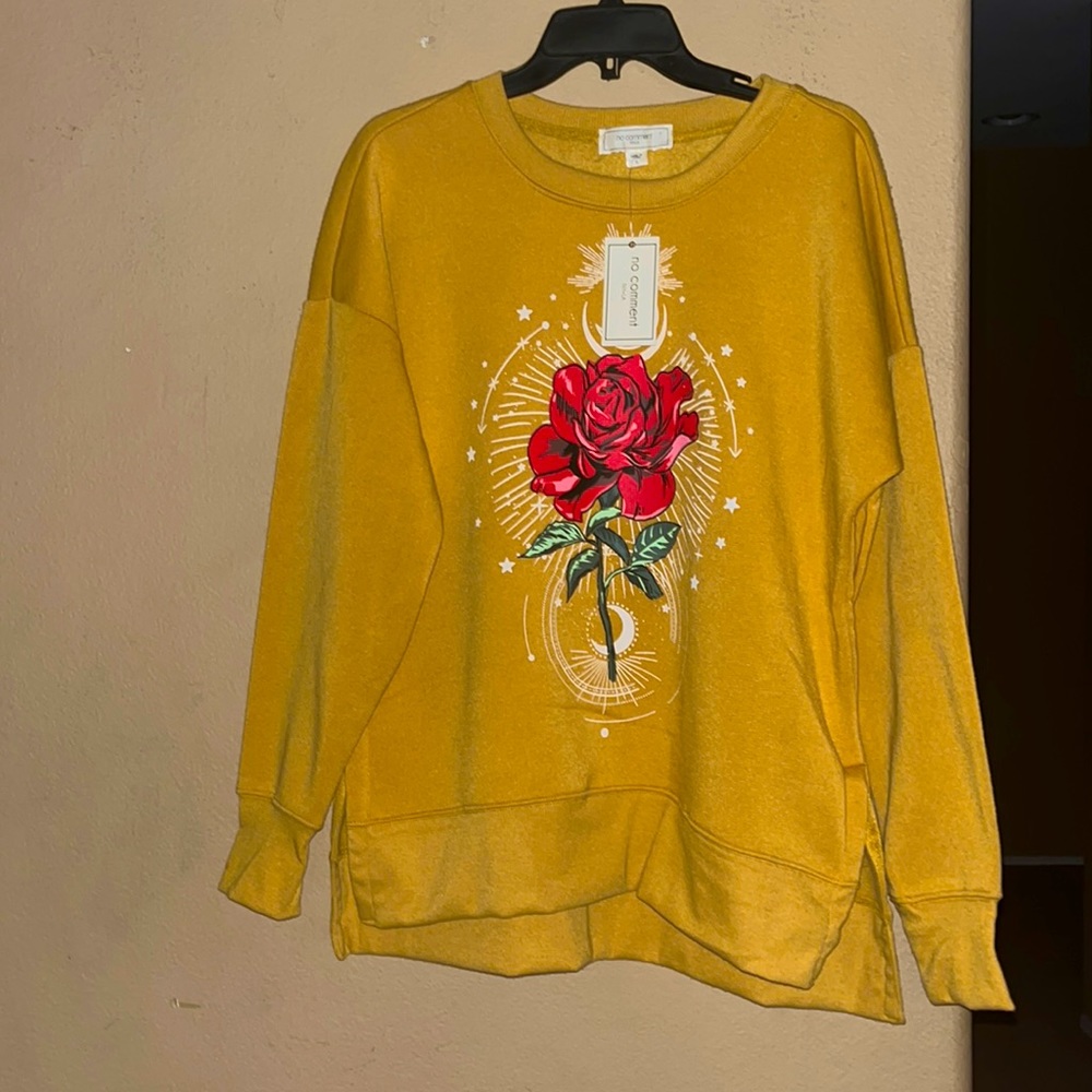 NWT graphic sweatshirt